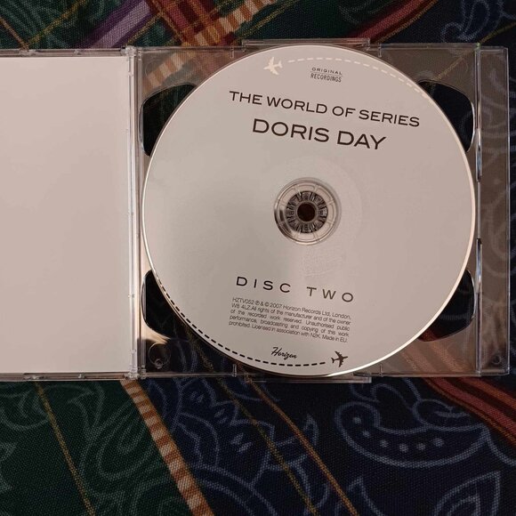 Doris Day - The World of Doris Day - 2007 CD - 40 SONGS - Picture 3 of 4